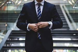 如何撰写高质量的工训总结报告：全面指南与实用技巧